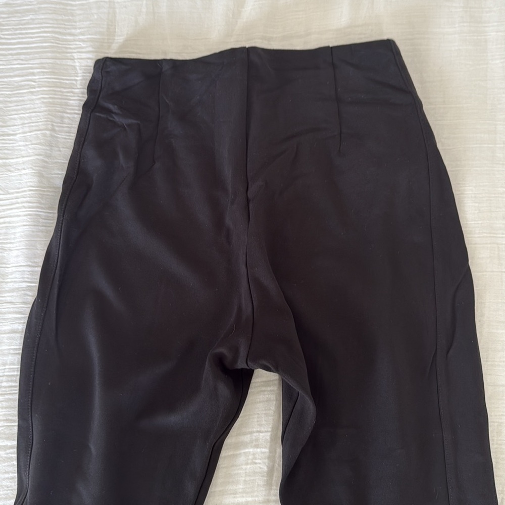 Lysse black spandex pant. Size M - Picture 5 of 5